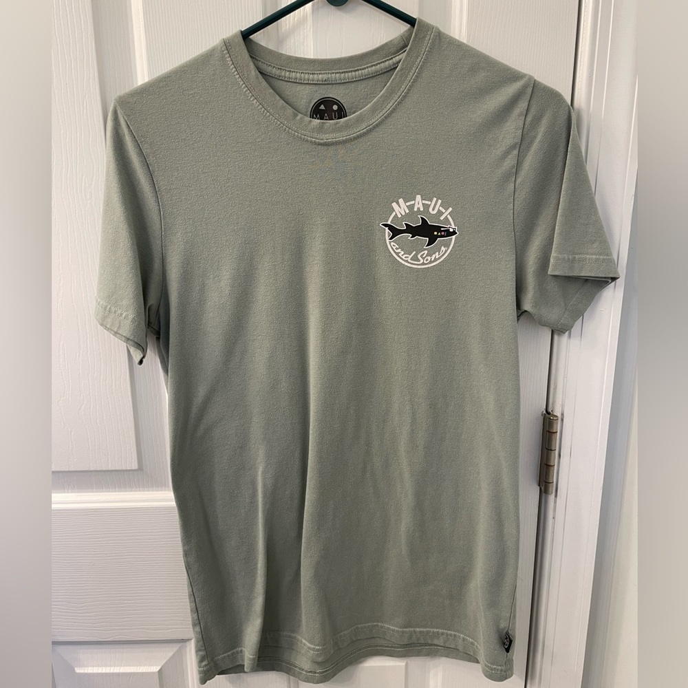 Maui and Sons logo T-shirt mens small